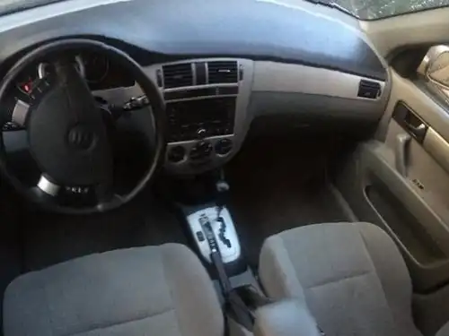 Suzuki Forenza  2008