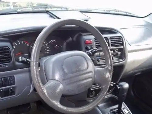 Suzuki Grand Vitara  2000