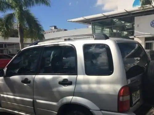 Suzuki Grand Vitara  2005