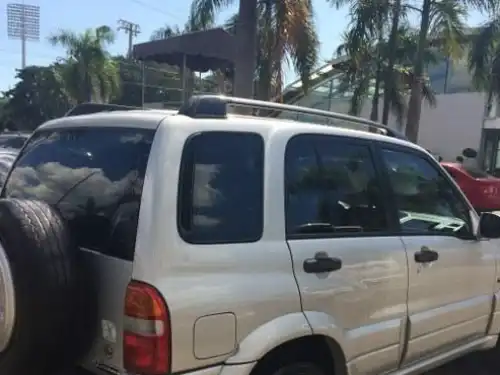 Suzuki Grand Vitara  2005