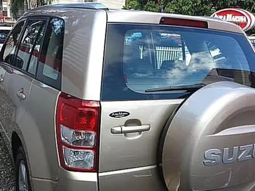 Suzuki Grand Vitara  2011