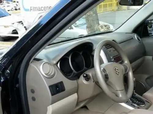 Suzuki Grand Vitara  2011