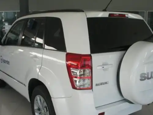 Suzuki Grand Vitara  2013