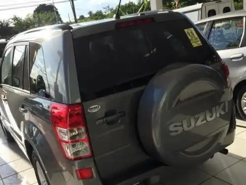 Suzuki Grand Vitara Limited 2010