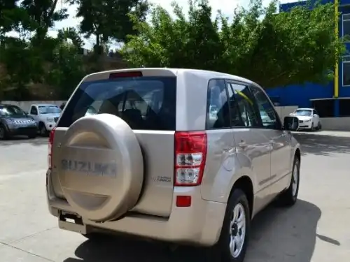 Suzuki Grand Vitara2008