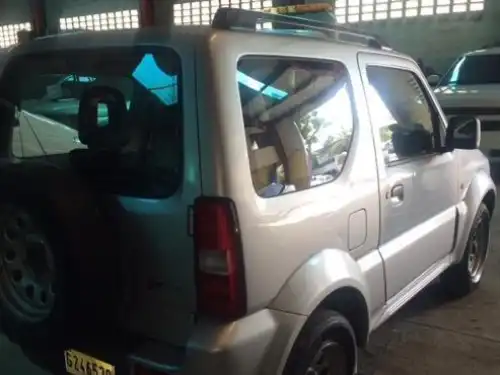 Suzuki Jimny  2011