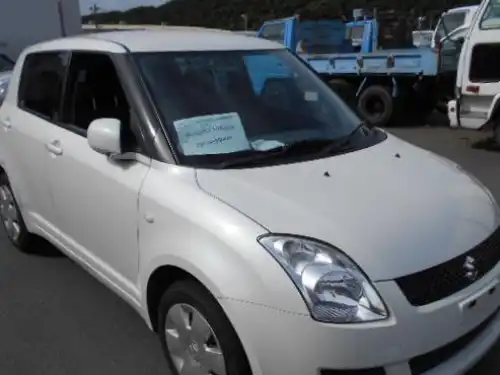 Suzuki Swift  2010