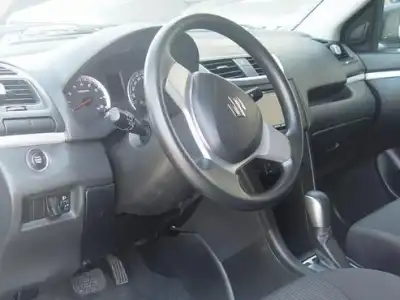 Suzuki Swift  2011