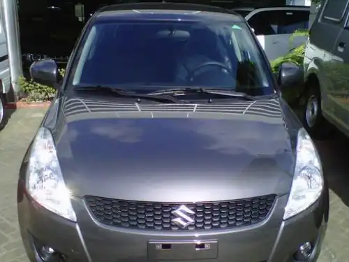 Suzuki Swift  2015