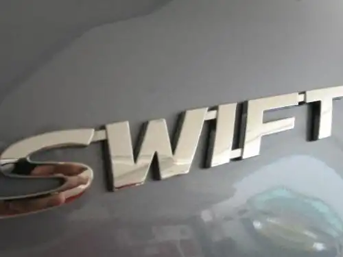 Suzuki Swift  2015