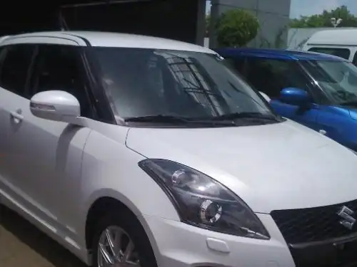 Suzuki Swift  2015