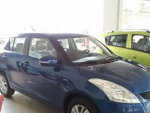 Suzuki Swift  2015