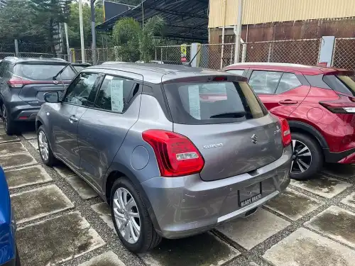 Suzuki Swift GLI 2023