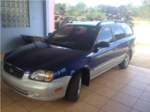 Suzuki Baleno guagua 2001