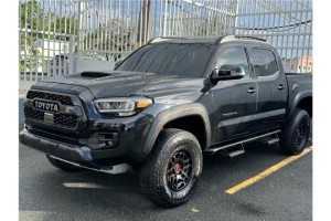 TACOMA TRD PRO NEGRA 2022