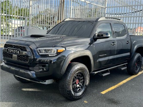 TACOMA TRD PRO NEGRA 2022