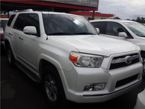 TOYOTA 4RUNNER SR-5 2013