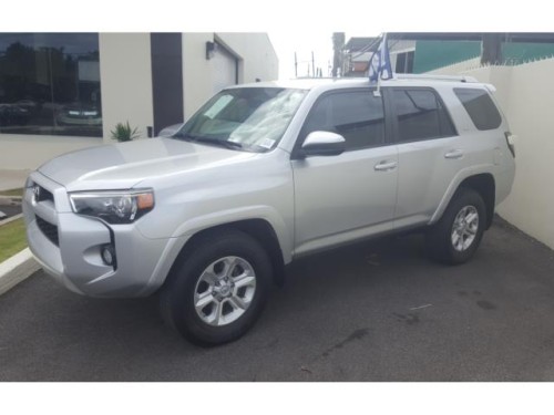 TOYOTA 4RUNNER SR5 2014 COMO NUEVA