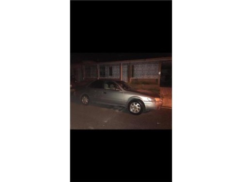 TOYOTA CAMRY 1998 V6 MARBETE 2018NO CORRE