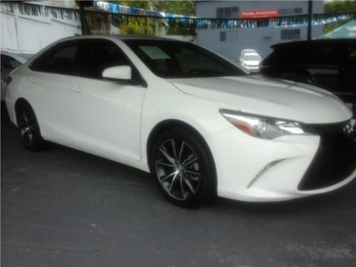 TOYOTA CAMRY 2015