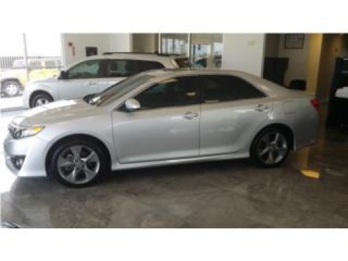 TOYOTA CAMRY SE 2012 UNA JOYA