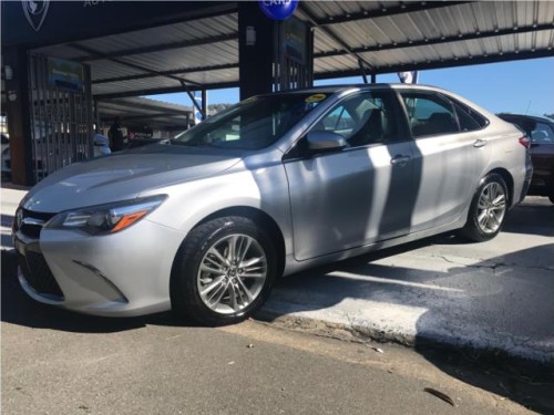 TOYOTA CAMRY SE 2015