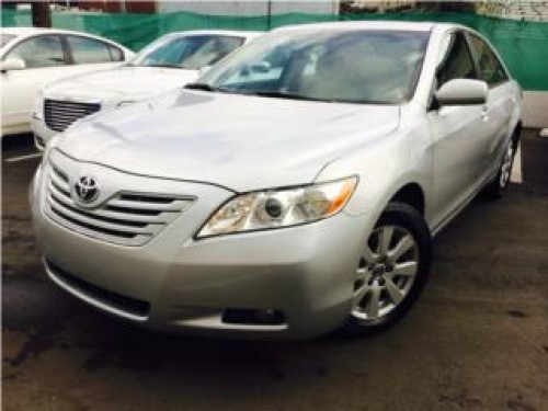 TOYOTA CAMRY XLE ′07 PREM PKG LINDISIMO