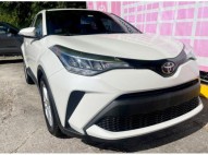 TOYOTA CHR 2021 26K MILLAS