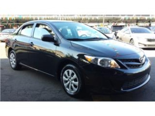 TOYOTA COROLLA 2013 NEGRO