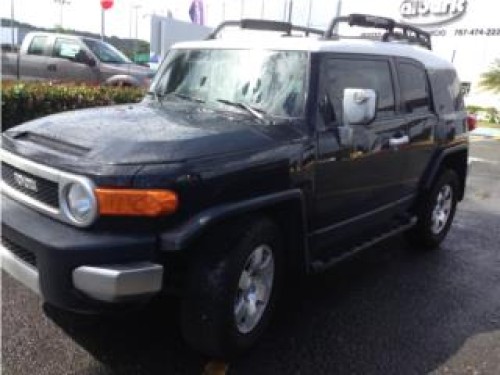 TOYOTA FJ CRUISER $18,995 BF