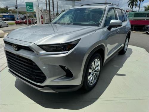 TOYOTA GRAND HIGHLANDER PLATINUM AWD2024