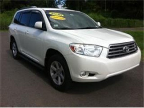 TOYOTA HIGHLANDER 2010 AUT. BLANCA COMO NUEVA