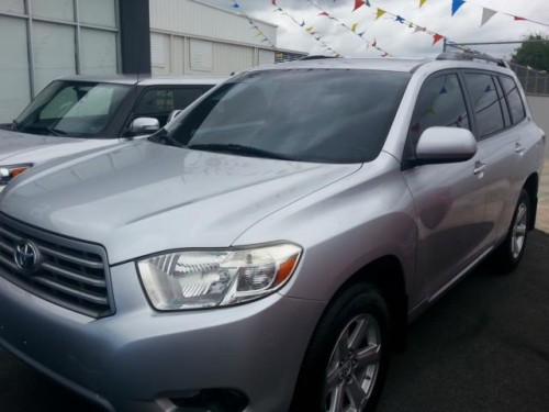 TOYOTA HIGHLANDER 2010