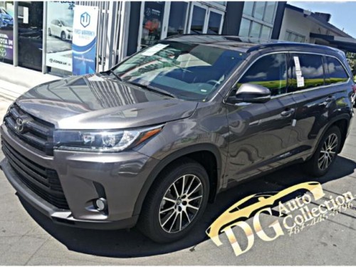 TOYOTA HIGHLANDER 2017