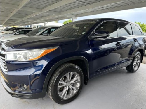 TOYOTA HIGHLANDER LE 2015 SOLO 42K MILLAS