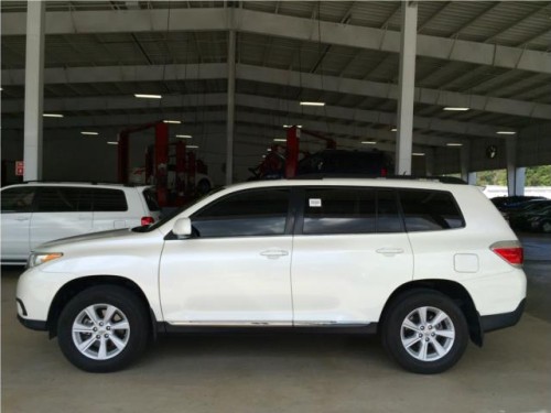 TOYOTA HIGHLANDER LE 2WD 2013