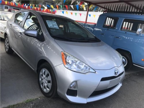 TOYOTA PRIUS C 2013 AL MEJOR PAGO GARANTIZAD