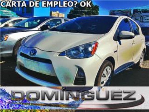 TOYOTA PRIUS C2012