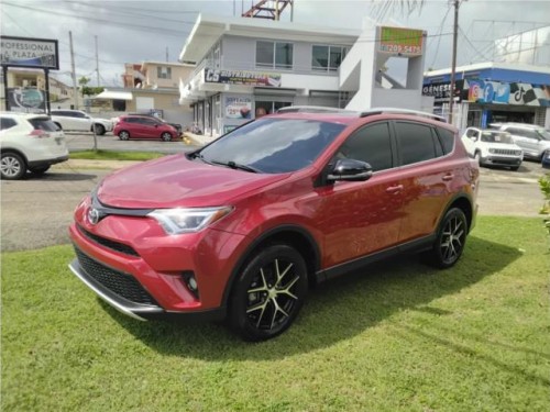 TOYOTA RAV 4 SE 2016