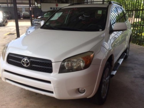 TOYOTA RAV4 2007 BLANCA EXCELENTES CONDICIONE