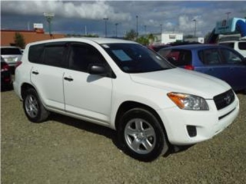 TOYOTA RAV4 2010 NUEVA