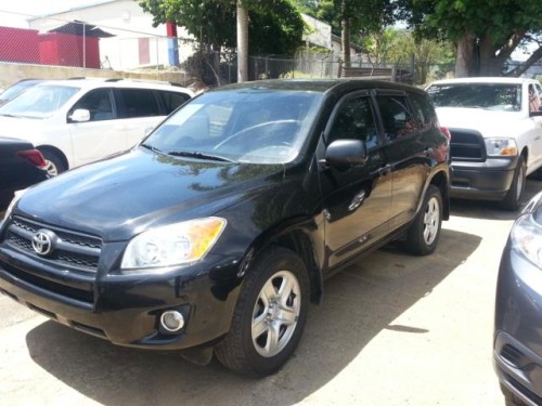 TOYOTA RAV4 2011 COMO NUEVA