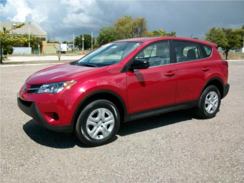 TOYOTA RAV4 LE 2013 32K MILLAS