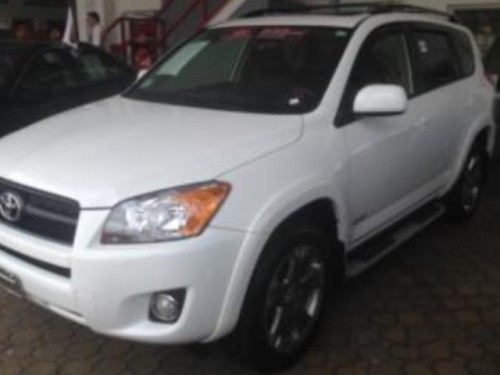 TOYOTA RAV4 SPORT ESTA COMO NUEVA LLAME 