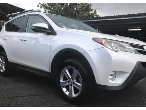 TOYOTA RAV4 XLE 2013EQUIPADA