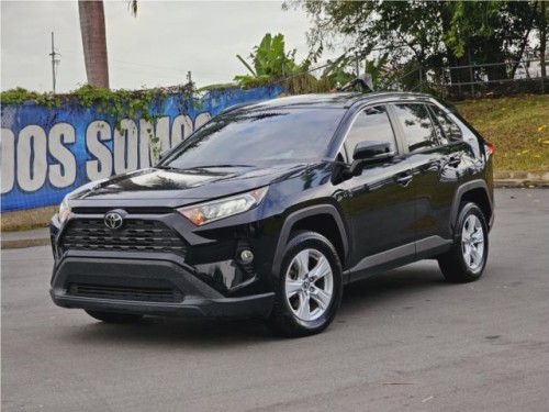 TOYOTA RAV4 XLE 2021