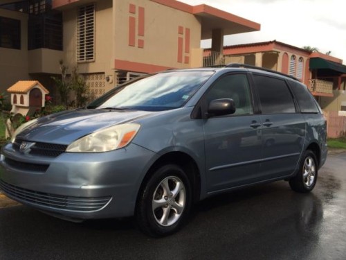 TOYOTA SIENNA 2005 Doble Unidad de AC