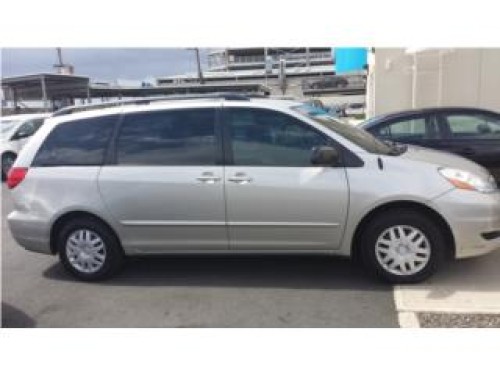 TOYOTA SIENNA CE 2006 GRIS