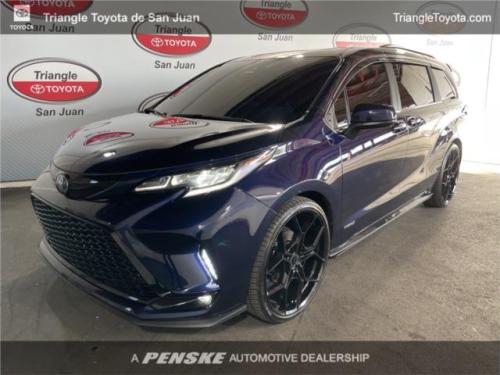 TOYOTA SIENNA XSE HYBRID 2022 EQUIPADA