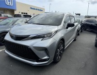 TOYOTA SIENNA XSE HYBRID 2024 5736 MILLAS